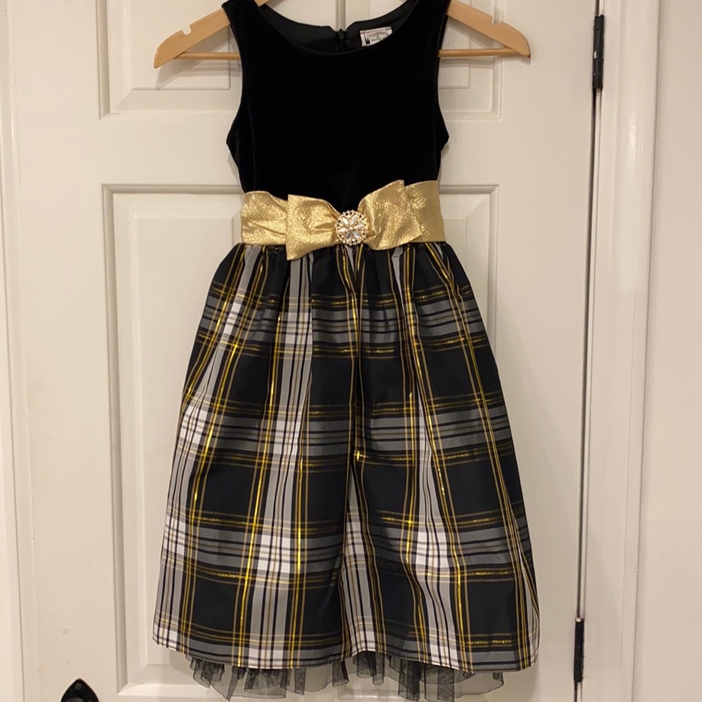 Size 10 black and gold plaid party dress!